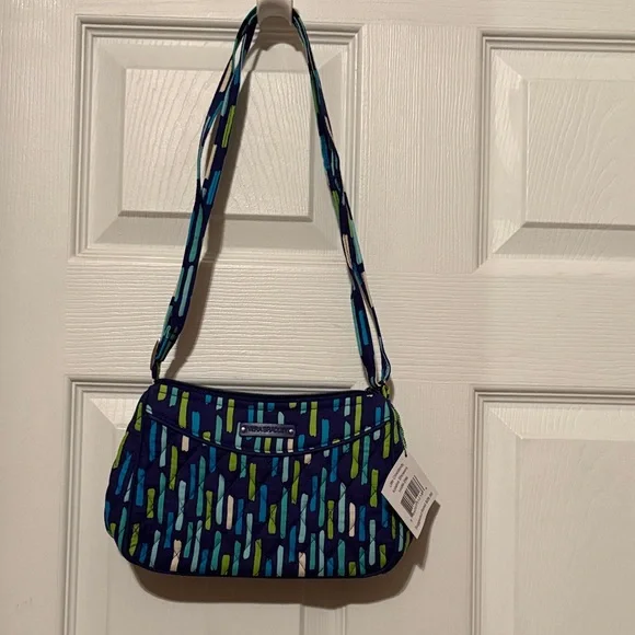 NWT Vera Bradley crossbody Katalina Showers, adjustable crossbody strap. - Picture 1 of 12